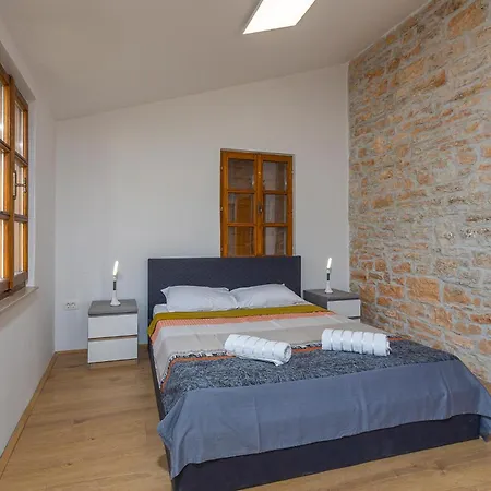 Amazing In With Kitchen