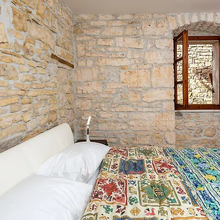 Amazing In With Kitchen Holiday home *