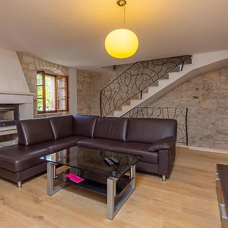 Amazing In With Kitchen Svetvincenat