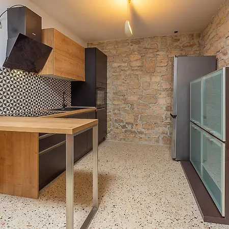 Holiday home Amazing In With Kitchen